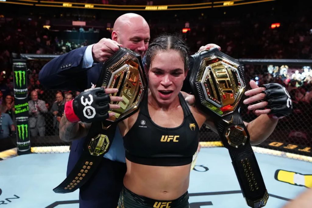 Amanda Nunes Dana White