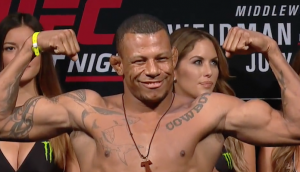 Alex Oliveira