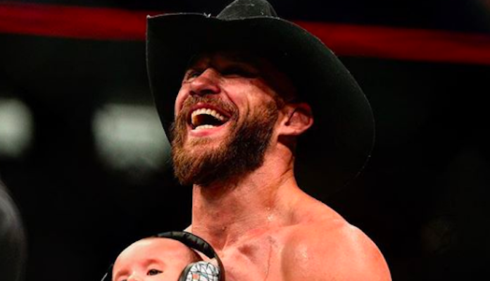 Donald Cerrone brought to tears when discussing his son being at his fight: “He finally knows what I do” thumbnail