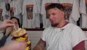 Frank-Mir-Burger